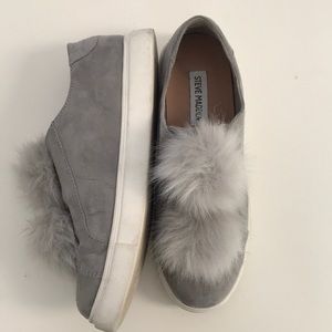 Steve Madden slip ons